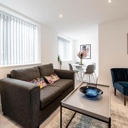 Charles Alexander Short Stay - Windmill House Apartments Литам-Сент-Эннс Экстерьер фото