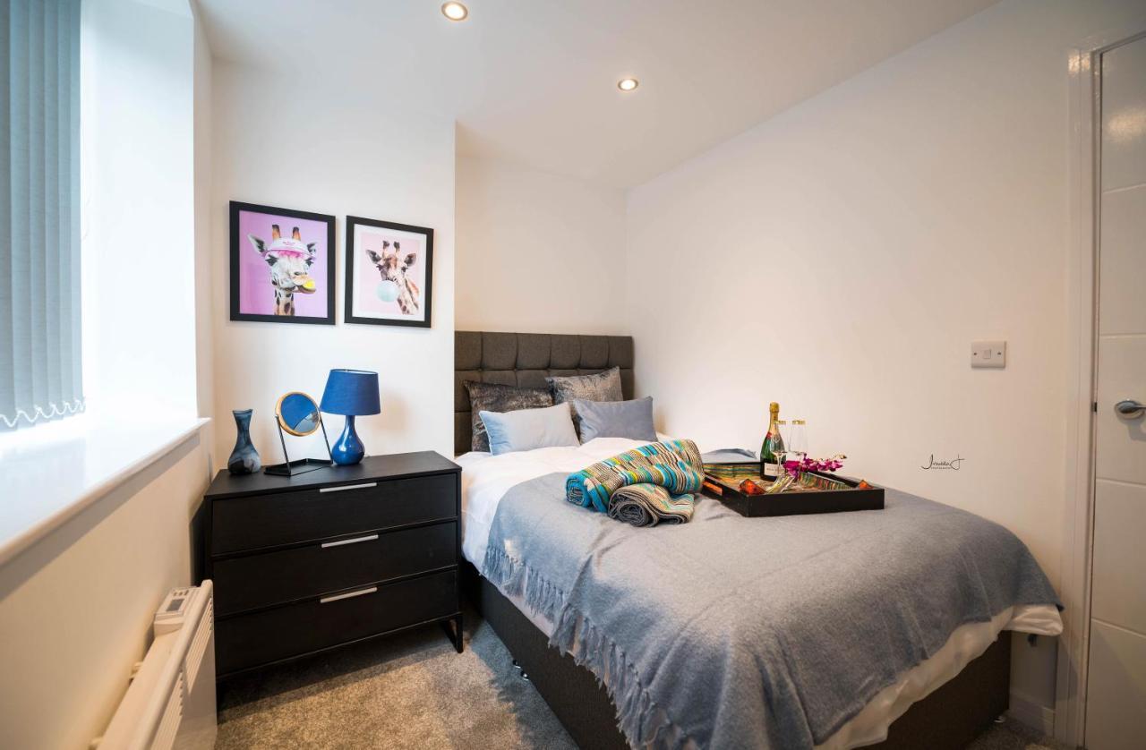 Charles Alexander Short Stay - Windmill House Apartments Литам-Сент-Эннс Экстерьер фото