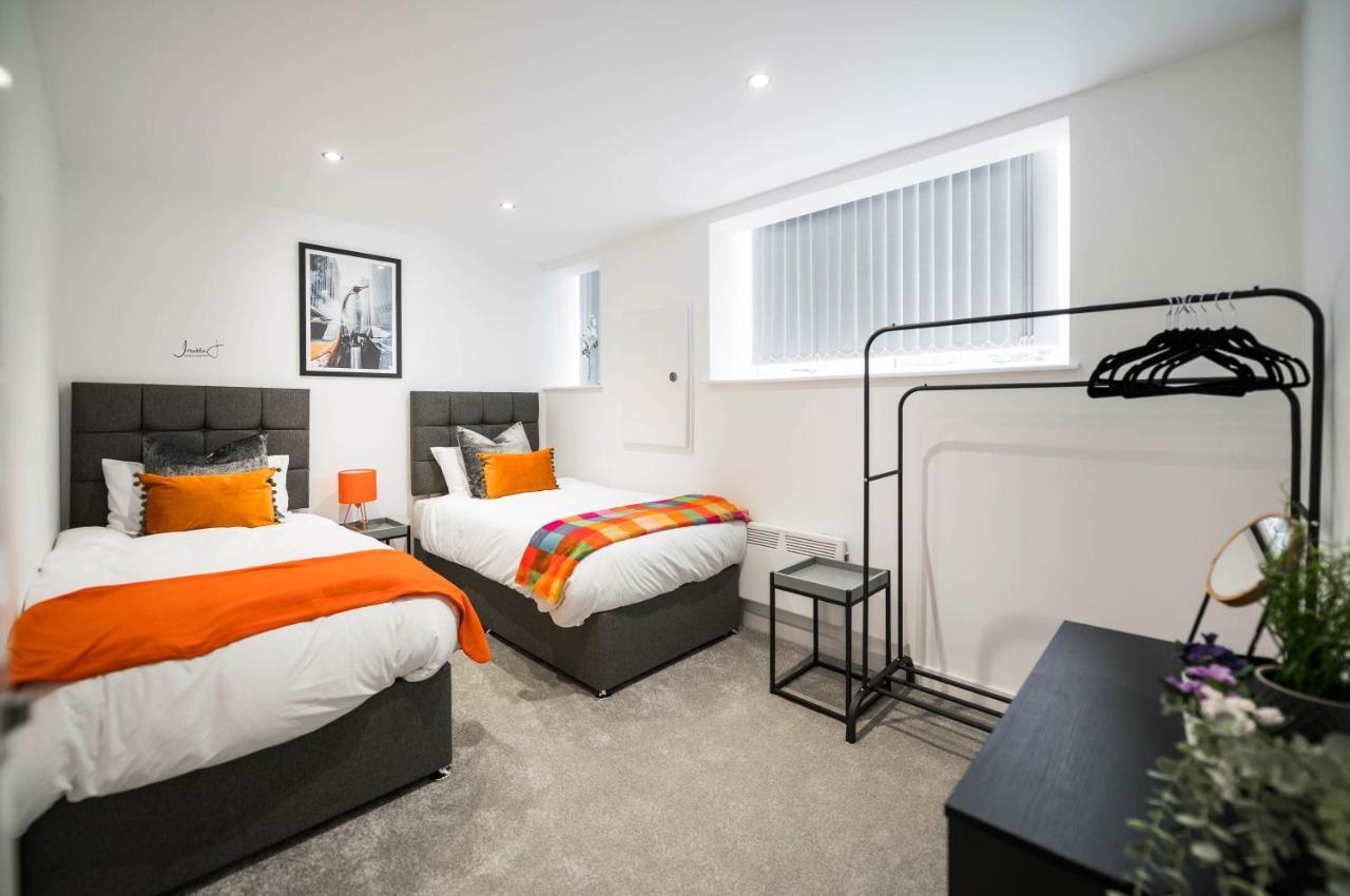 Charles Alexander Short Stay - Windmill House Apartments Литам-Сент-Эннс Экстерьер фото